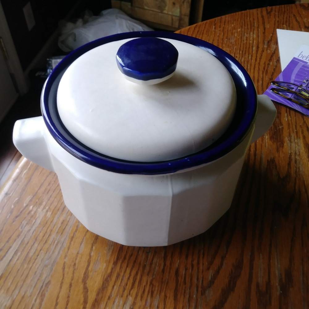 Vintage Soup serving bowl